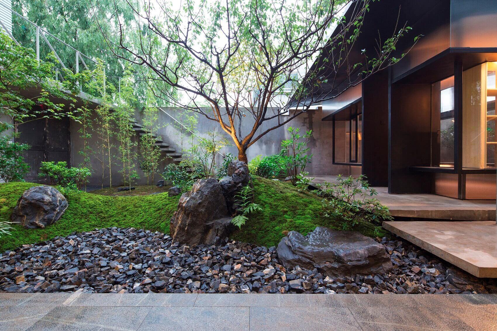 Beautiful Courtyard Design Ideas That Beautify Your Yard